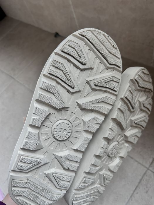Боти UGG 38номер
