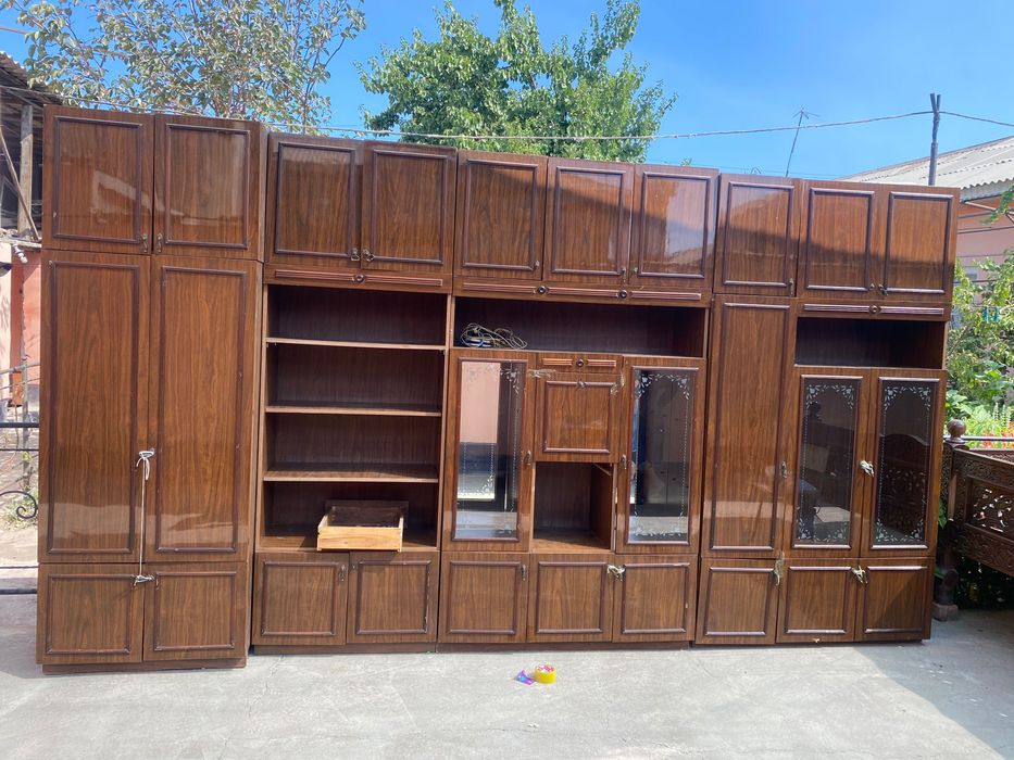 Stenka mebil …….