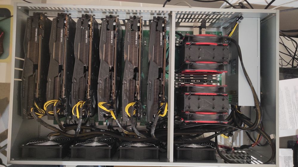 server AI  40 cores cu 6 pci x16 pentru LLM