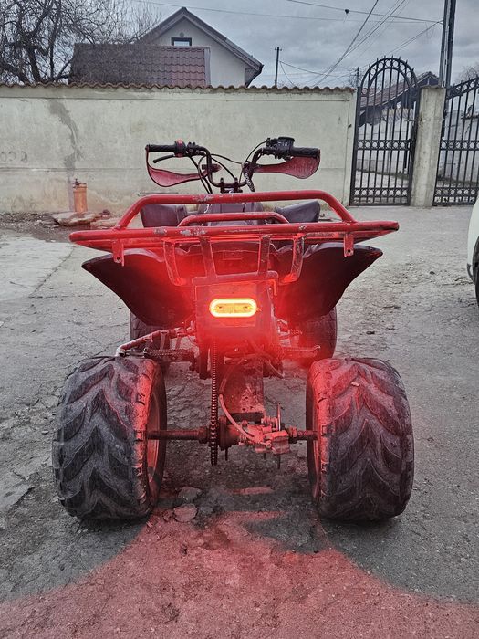 Vând atv bashan 250 4+1