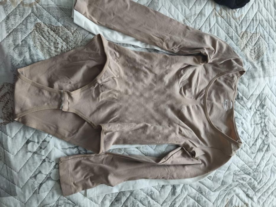 Дамски стягащи и оформящи бодита