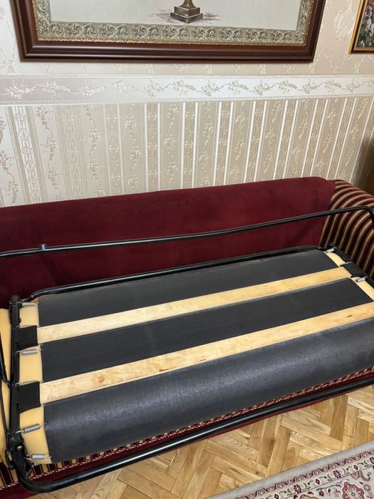 Продам кресло и расклданой  диван