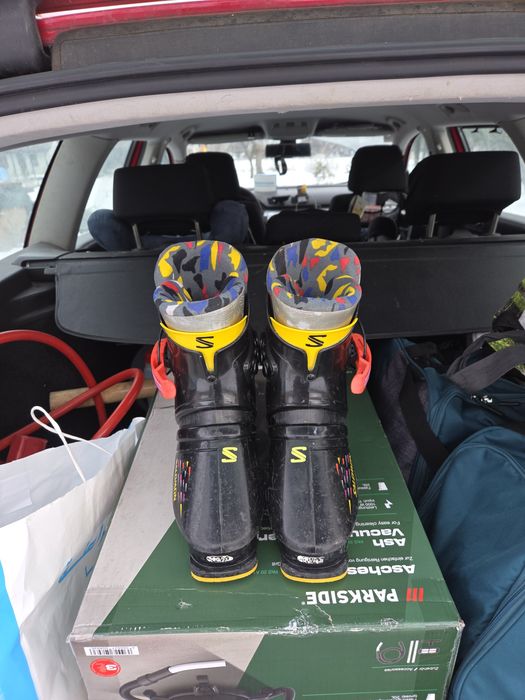 Vand clapari 300/23 potriviti 35-37