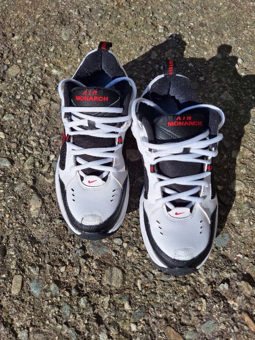 Nike Air Monarch IV