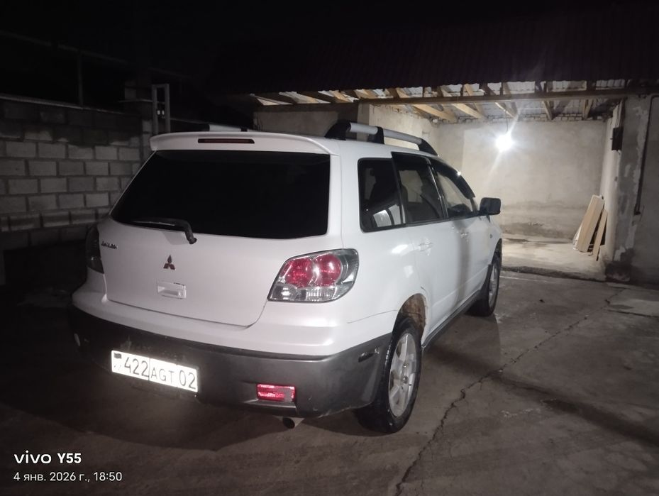 Митсубиси аутландер