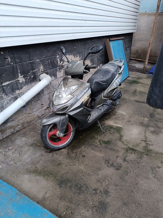 Продам мопед 150 кубов