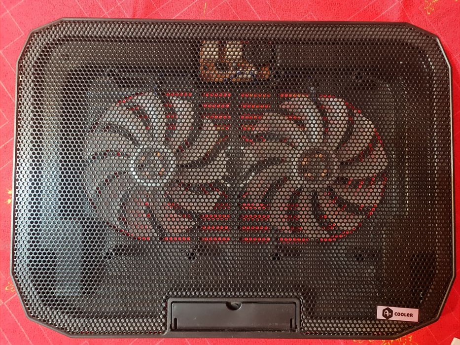 Cooler laptop diferite firme