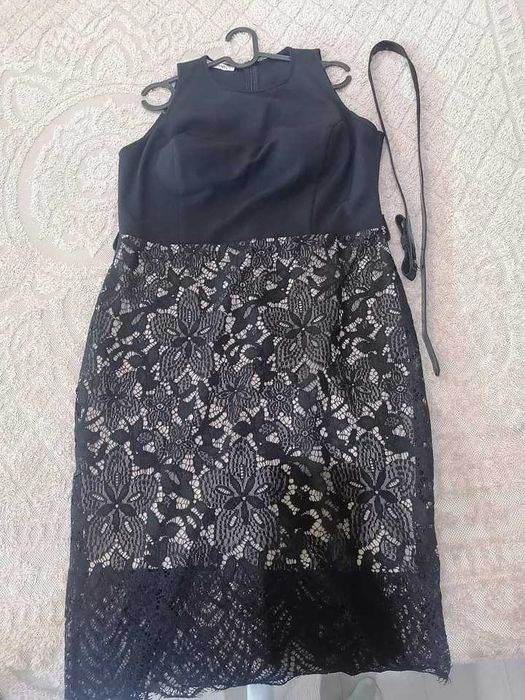 Рокля с колан... 30