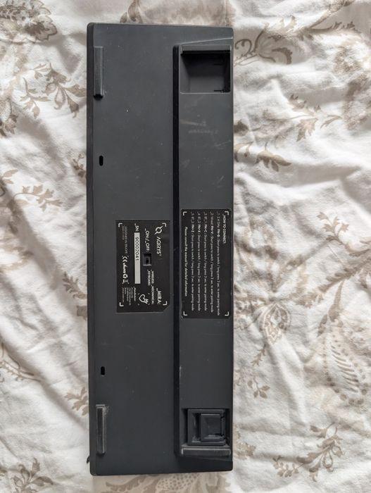 Tastatura mecanica wireless aqirys mira