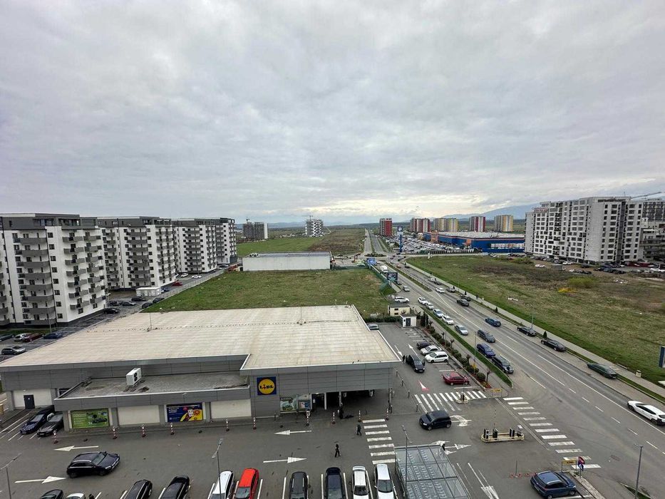 Apartament 2 camere decomandat - etaj 9 - B-dul M. Viteazu / Lidl
