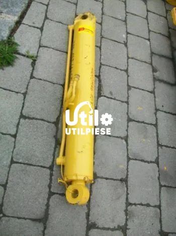 Cilindri Hidraulici Hanomag 10F 22C 33D 44D 55D + piese Hanomag