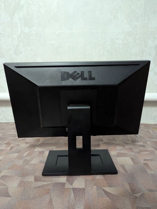 Монитор 60hz DELL