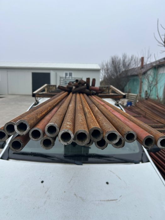 Vând țeava de fi 32 cu 5,5 mm grosime la 10 metri