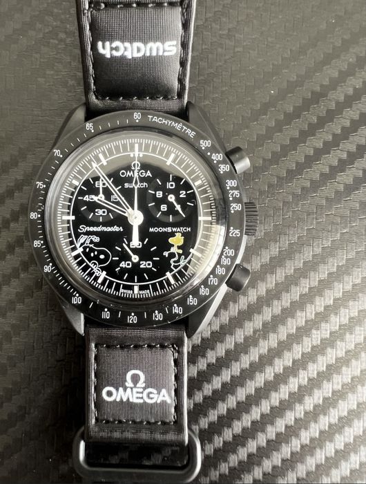 Swatch mission to the moon Snoopy edition