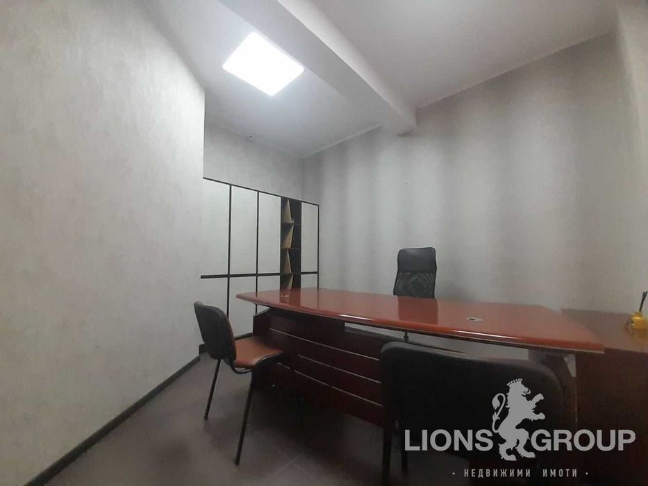 Офис, 55кв., Базар Левски!