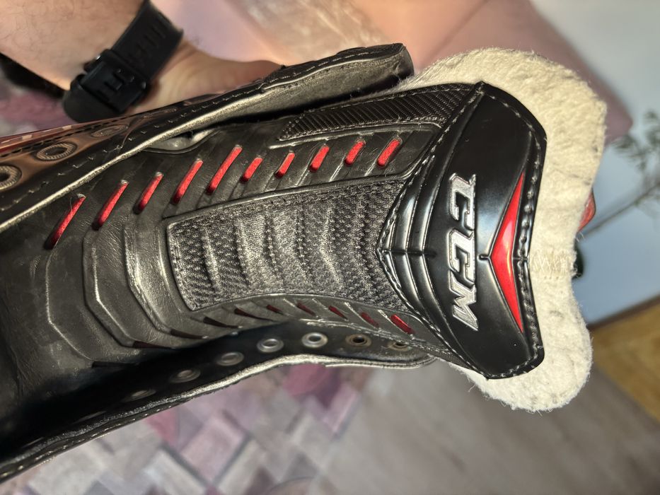 patine hochei  hockey CCM RBZ  44.5 nu Bauer Easton RBK