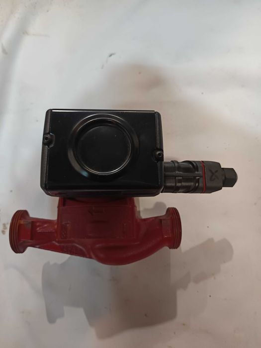 Циркулационна помпа Grundfos