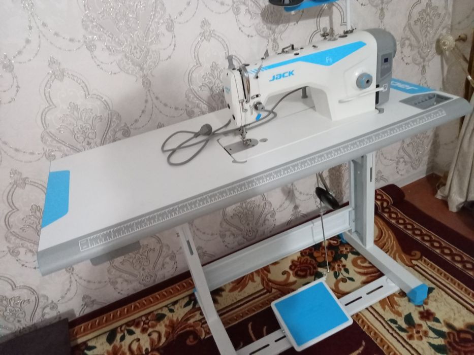 Arginal Jack tikuv mashinasi