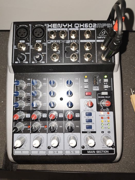 Schimb pachet audio boxe active