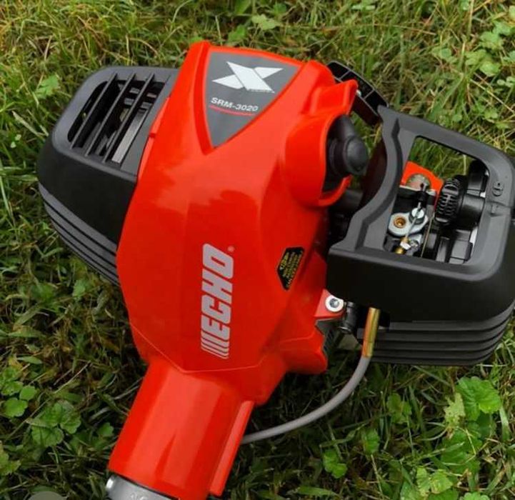 Coasa pe benzina echo 3020 TES