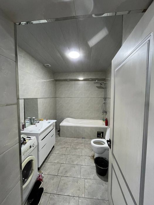 Бодомзор ва Минор метроси якинда 2хонали квартира бор ижарага бераман