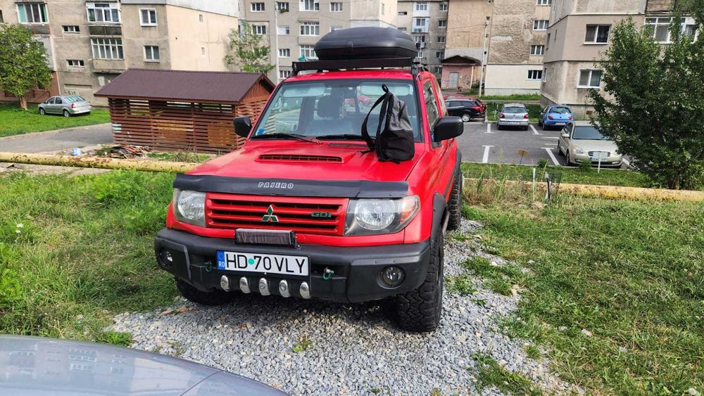 Mitsubishi pajero pinini 3 uși