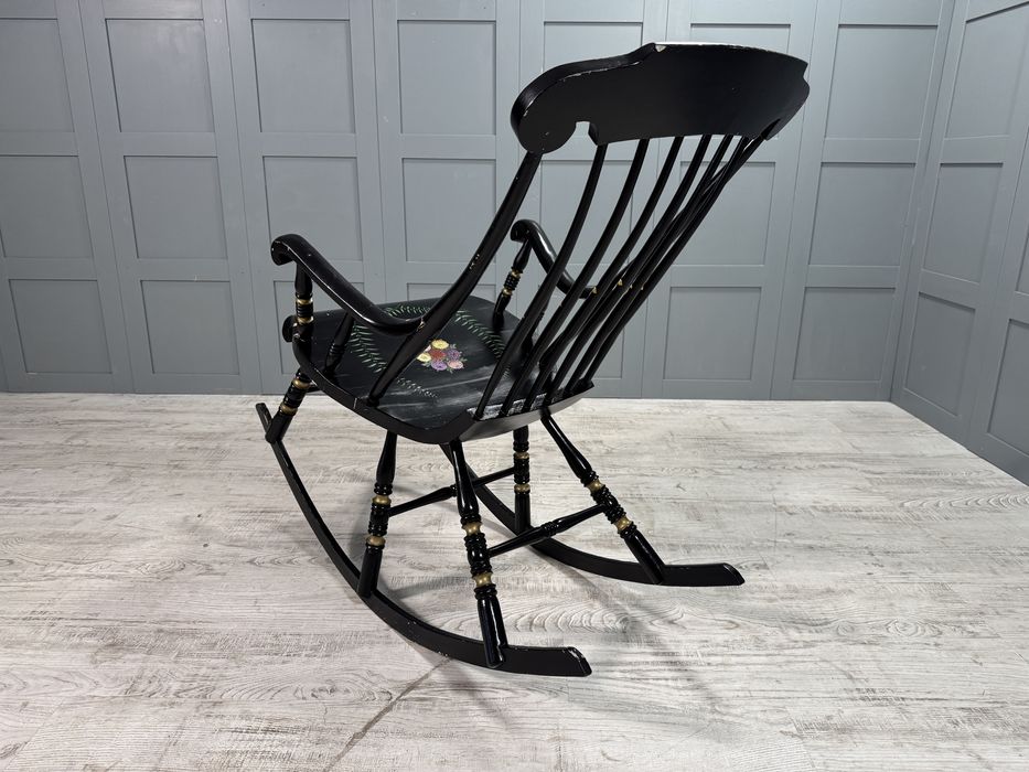 Люлеещ  стол К107