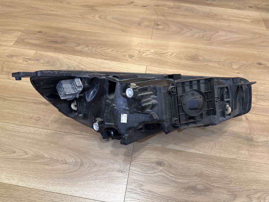 Far stanga sofer Ford Focus 4 Facelift Full Led