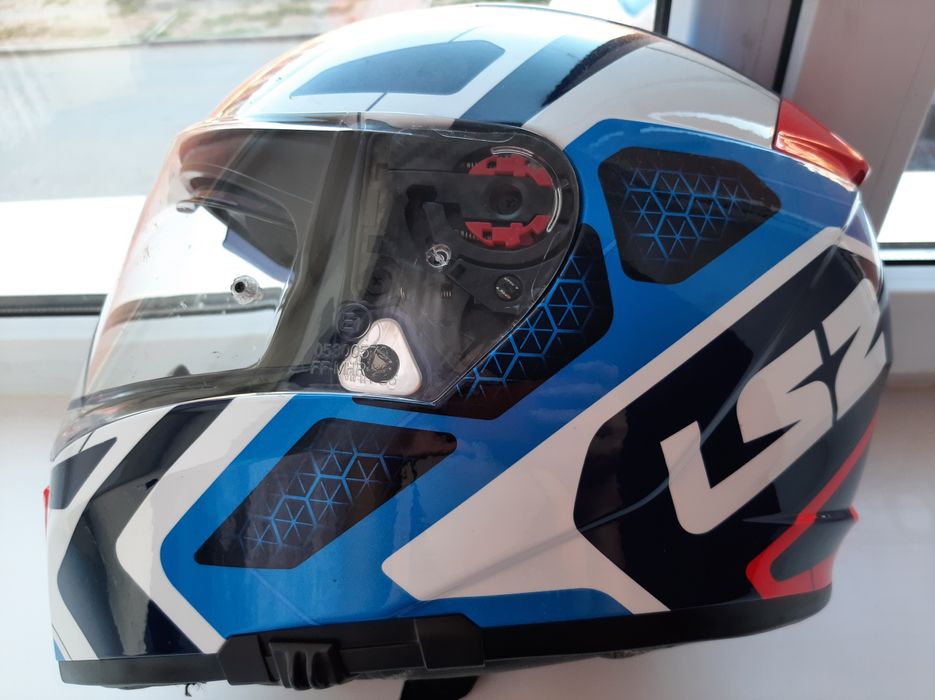 Мотошлем сатылады