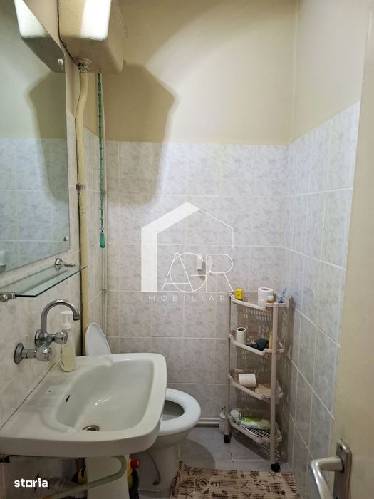 Apartament cu 4 camere, zona Nord