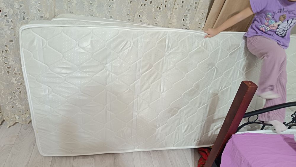 Продам матрасы в идеальном состоянии