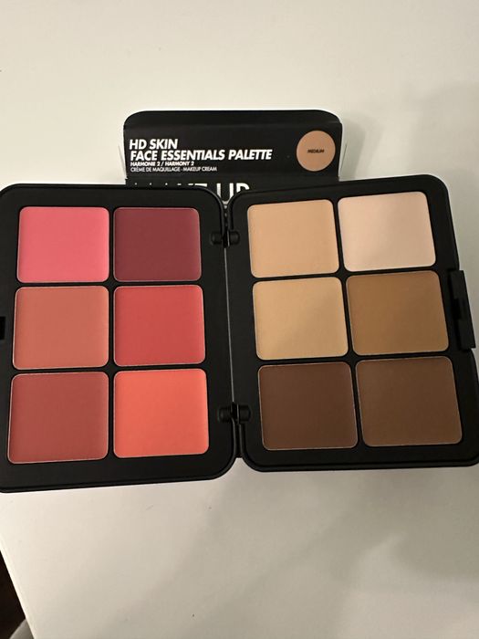 Benefit Porefessional Primer и Make Up For Ever гримове