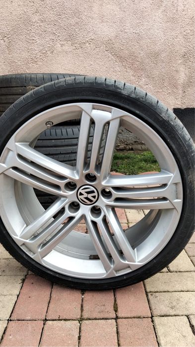 Jante TALLADEGA 235/35/19 cu senzori presiune