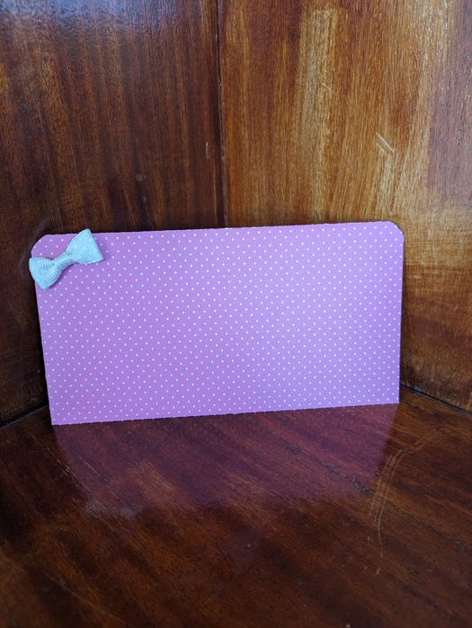 Плик за пари от твърда хартия, ръчноправен