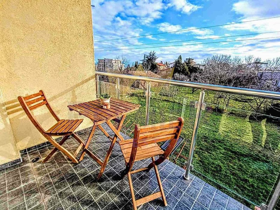 Дава се под наем Тристаен апартамент в Варна, Бриз - 90 кв.м за 747.66 € - Снимка #11