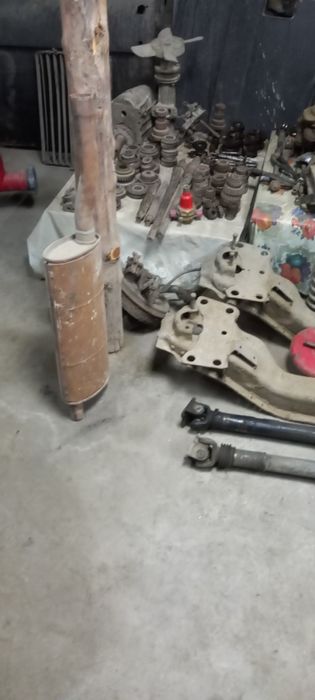 Запчасти на газ 21