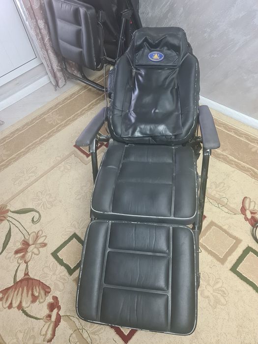 Продам массажное кресло