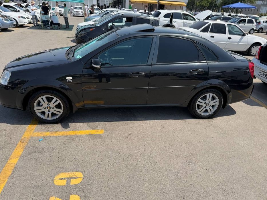 Lasetti 1.6 3pazitsya