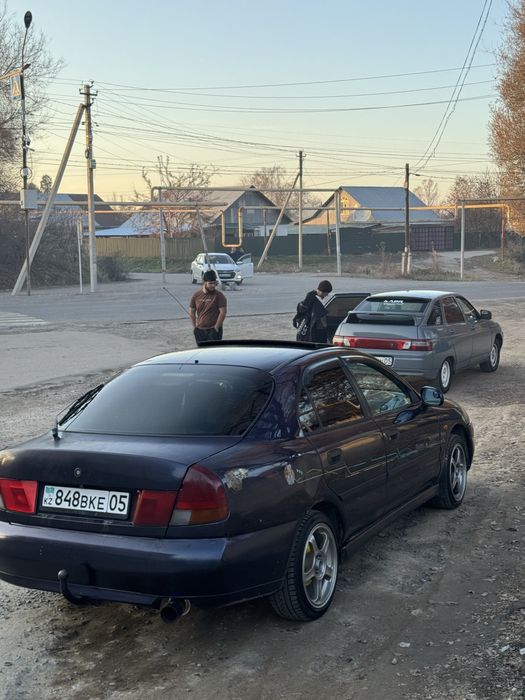 Продам митсубиси каризма