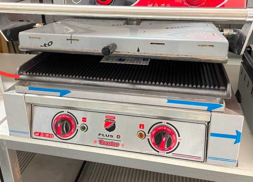 Toster Тостер kattasi