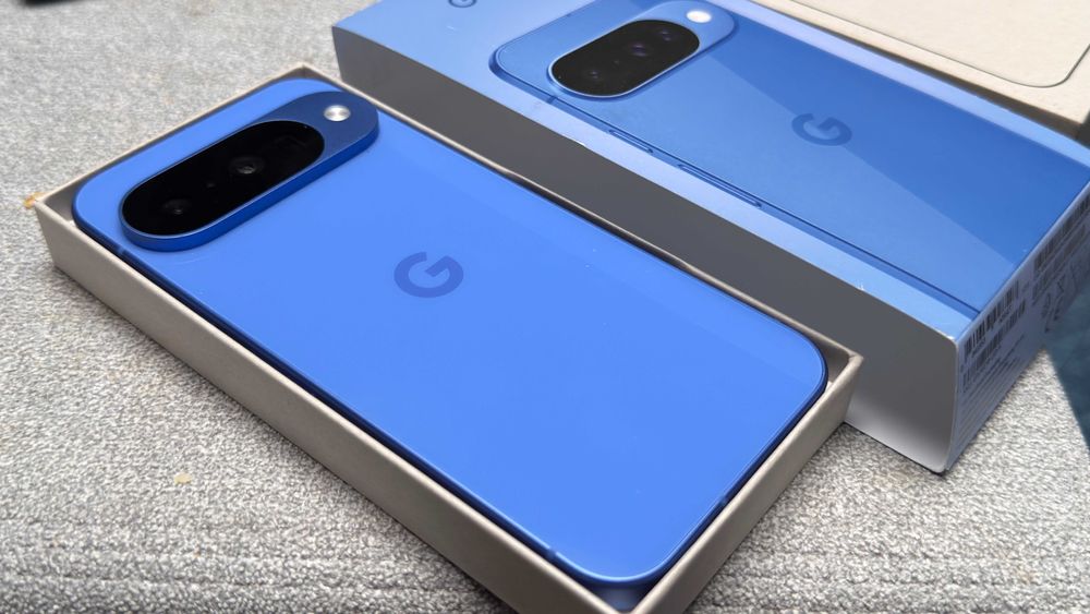 Vând telefon Google Pixel 10 ca nou, 128GB, Indigo, 2500 lei