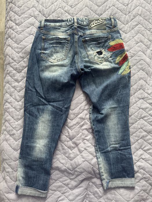 Модерни дамски дънки - размери S-M