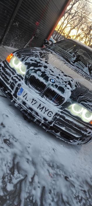 Vând sau schimb BMW e 46 19 benzina consum mic suspensie sport reglabi