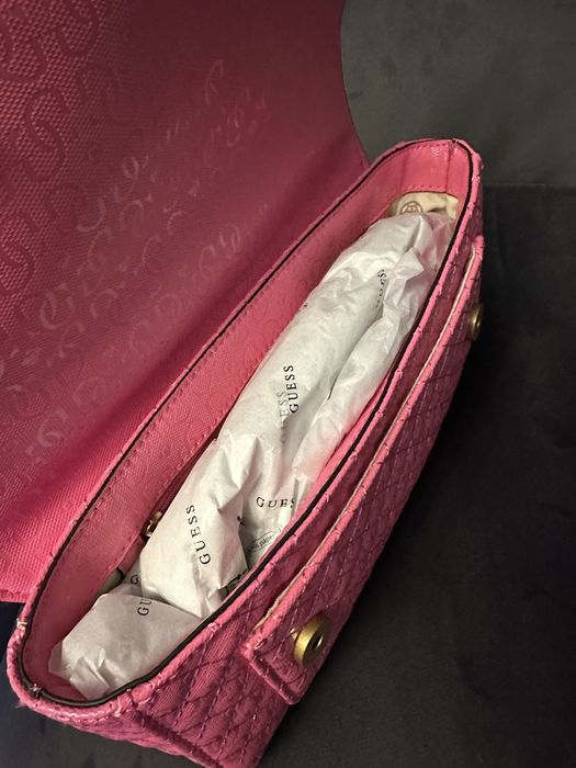 Нова чанта Guess Nerina , Раница Beverly Hills Pol o  Club и Zara