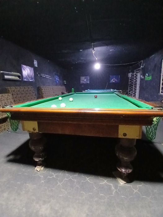 Billiard stol yaxshi xolatda