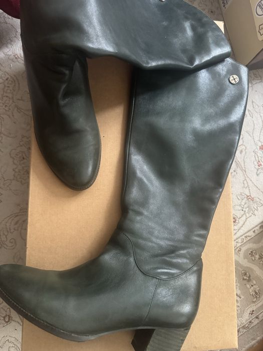 Осенние кожаные сапоги