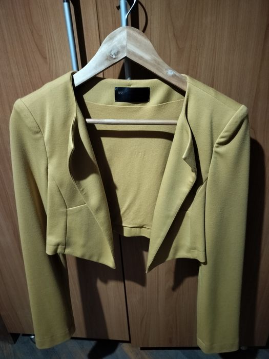 Bolerou mustar masura s STARE IMPECABILA, de mare EFECT