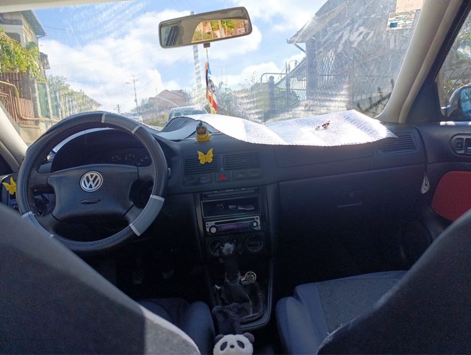 Golf 4- 1.4 Benzina 2000