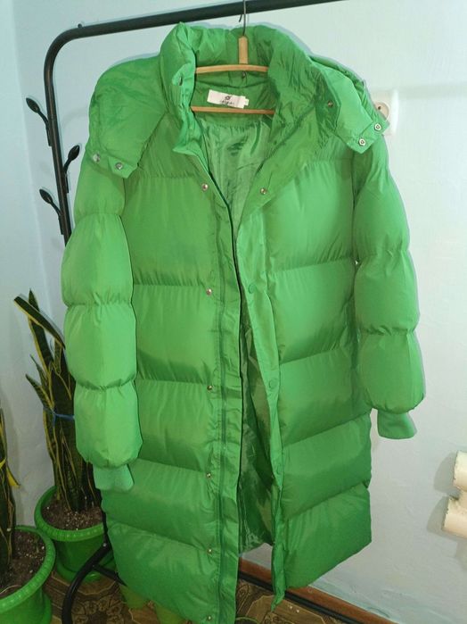 Продам кроссовки