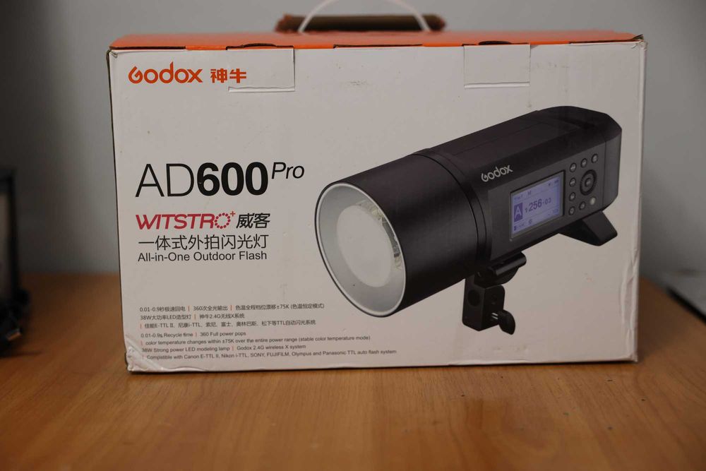 Продам Импульсный свет Godox Witstro AD600Pro